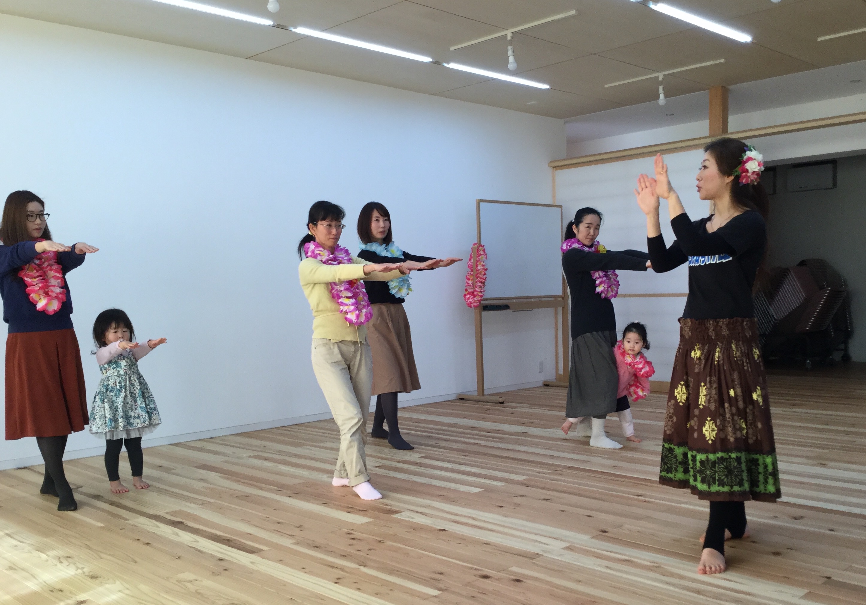 ぱるっ子フラダンス教室