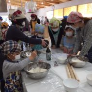 最高にクリスピーな生地で作るピザ教室